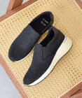 Bridget Birkin 【Round About】ラインストーンアクセントスリッポンスニーカー