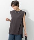 23区 【洗える】コンパクトヤーン フレアデザイン ノースリーブ カットソー