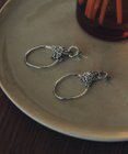 YECCA VECCA フープチェーンピアス