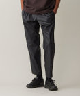 UNFILO MENS 【ストレッチ】レザーライク イージー テーパードパンツ [23年春夏商品]