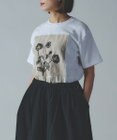 muuc 〈コットン100% 透けにくい厚みの6.2オンス〉ポピー花刺繍の Tシャツ