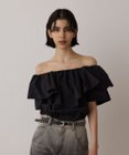 GRACE CONTINENTAL フリルオフショルトップ