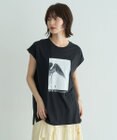 YECCA VECCA フォトプリントノースリーブTee