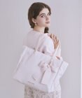 Maison de FLEUR リボンチャーム付き3ルームトートバッグ