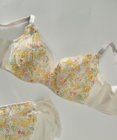 une nana cool MADE WITH LIBERTY FABRIC さあわたし レース 脇高ブラジャー
