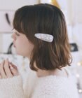 Maison de FLEUR ビジューアセチクリップ
