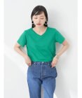 earth music&ecology ＶネックＴシャツ（汗じみ防止）