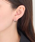 Phoebe 【金属アレルギー対応】メタル×ビジュー2ラインピアス　シルバー/サージカルステンレス