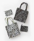 TOCCA 【ヨンア×大人百花×TOCCAコラボカラー有り】PRECIOUS WAVES BAG WITH POUCH ポーチ付きトートバッグ
