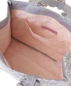 Maison de FLEUR チュールフラワーフリルスクエアトートバッグ