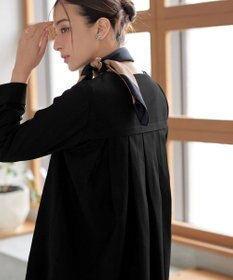 Tiaclasse ノーカラー後ろタックフレアコート