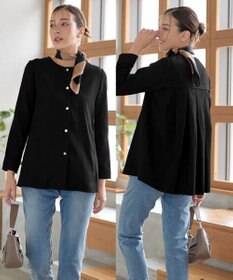 Tiaclasse ノーカラー後ろタックフレアコート