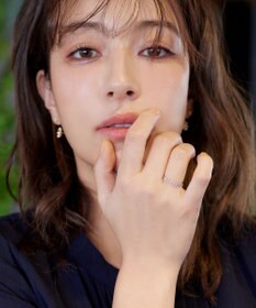 Tiaclasse カラーアーモンドストーンリング