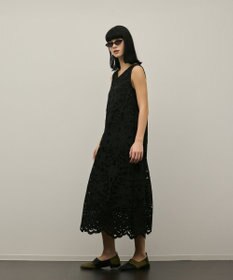 GRACE CONTINENTAL フラワーカットワークワンピース