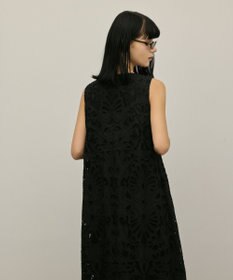 GRACE CONTINENTAL フラワーカットワークワンピース