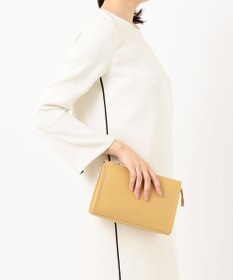 UNBILLION 【テレビ ドラマ着用アイテム】cachecache WEB限定スカーフ付ボックスショルダー