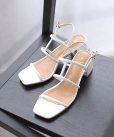 組曲 ナローストラップサンダル