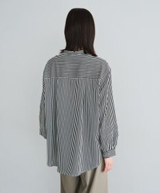 YECCA VECCA 2way裾アレンジパール釦ブラウス