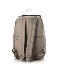 UNBILLION カシュカシュ cachecache / 10ポケット撥水リュックサック