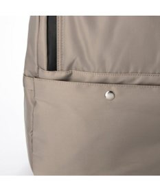 UNBILLION カシュカシュ cachecache / 10ポケット撥水リュックサック