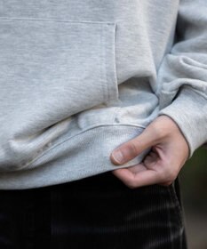 WEGO 【ユニセックス着用ITEM/SMLサイズ展開/裏起毛】ワンポイント刺繍プルパーカー