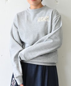 muuc 〈コットン100% 12.7オンス生地＆裏面パイル〉花刺繍のスウェット