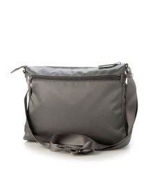 LA BAGAGERIE フロントポケット　スクエアナイロンショルダー　Mサイズ