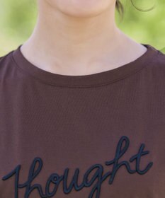 Tiaclasse 【洗える】立体刺繍ロゴTシャツカットソー