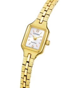 CITIZEN 【アンティークな雰囲気】小さくて可愛い 上品なアクセサリーにも 電池交換不要 イエローゴールド