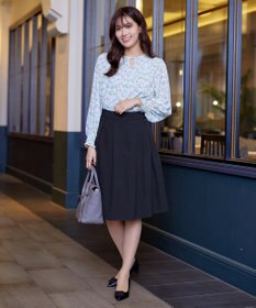 Tiaclasse 【洗える】大人上品なフレアタックスカート