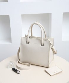 style code  【MERCURYDUO/マーキュリーデュオ】メタルアイレット　両アオリポケット　スクエアハンドバッグ