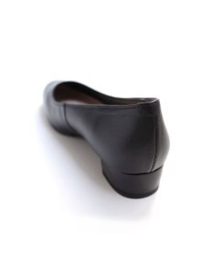 Pointer 日本製 美脚ラウンドトゥパンプス