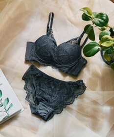 San-ai Resort（三愛水着楽園） 【新色追加】 カシュクール脇高ブラジャー＆ショーツ