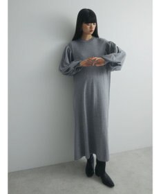 Green Parks armonia. 袖ボリュームニットワンピース