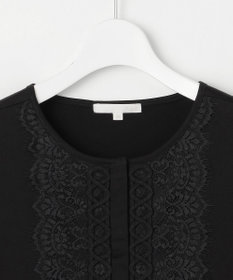 自由区 【洗える】コード刺繍胸元レース カットソー