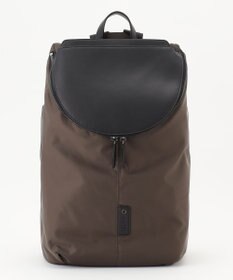 Y'SACCS 【CORDURA×リサイクルレザー】ラウンドフラップリュック