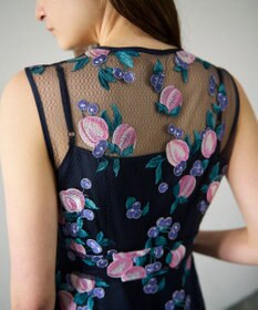GRACE CONTINENTAL サマーフルーツ刺繍ワンピース