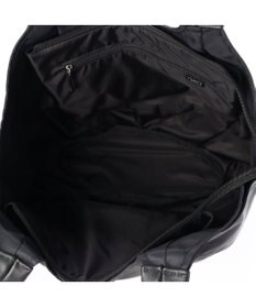 Y'SACCS リサイクルナイロン　ふんわりトート　Mサイズ