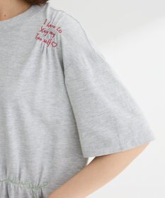 Green Parks ・ＳＵＧＡＲ　ＳＰＯＯＮ　ギャザーロゴ刺繍ＴＥＥ