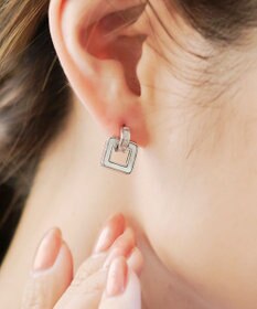 Tiaclasse 【金属アレルギー対応】スクエアシェルピアス
