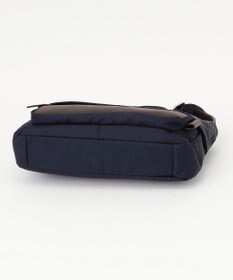 Y'SACCS リサイクルナイロン×カウレザー ラップミニショルダー