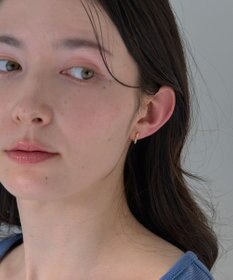 Phoebe 【金属アレルギー対応】【痛くないシリーズ】ツイストバービジューライトフィットイヤリング　ゴールド