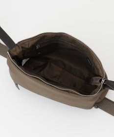 Y'SACCS リサイクルナイロン×カウレザー ラップミニショルダー