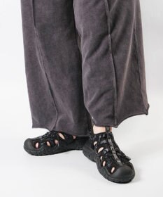 STEVE MADDEN MIDNITE ラインストーンスポーツサンダル