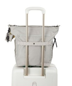 ACE BAGS & LUGGAGE HAyU × ace. フィカス ショルダーバッグ 19104 ハユ