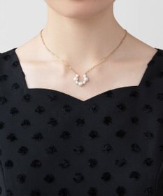TOCCA FRILL PEARL HORSE SHOE NECKLACE ネックレス