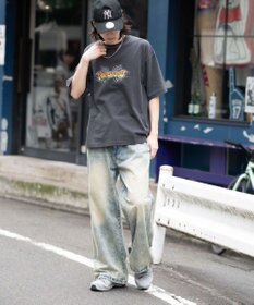 WEGO 【ユニセックス着用ITEM/MLサイズ展開】コンパクトフィットピグメントグラフィックT（SS）