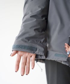 F/ACSION YUKIZURI ダウンジャケット