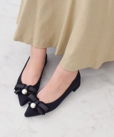 Bridget Birkin 【Bridget Birkin】パールリボンポインテッドパンプス