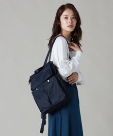 Y'SACCS ダブルホックポケットリュック